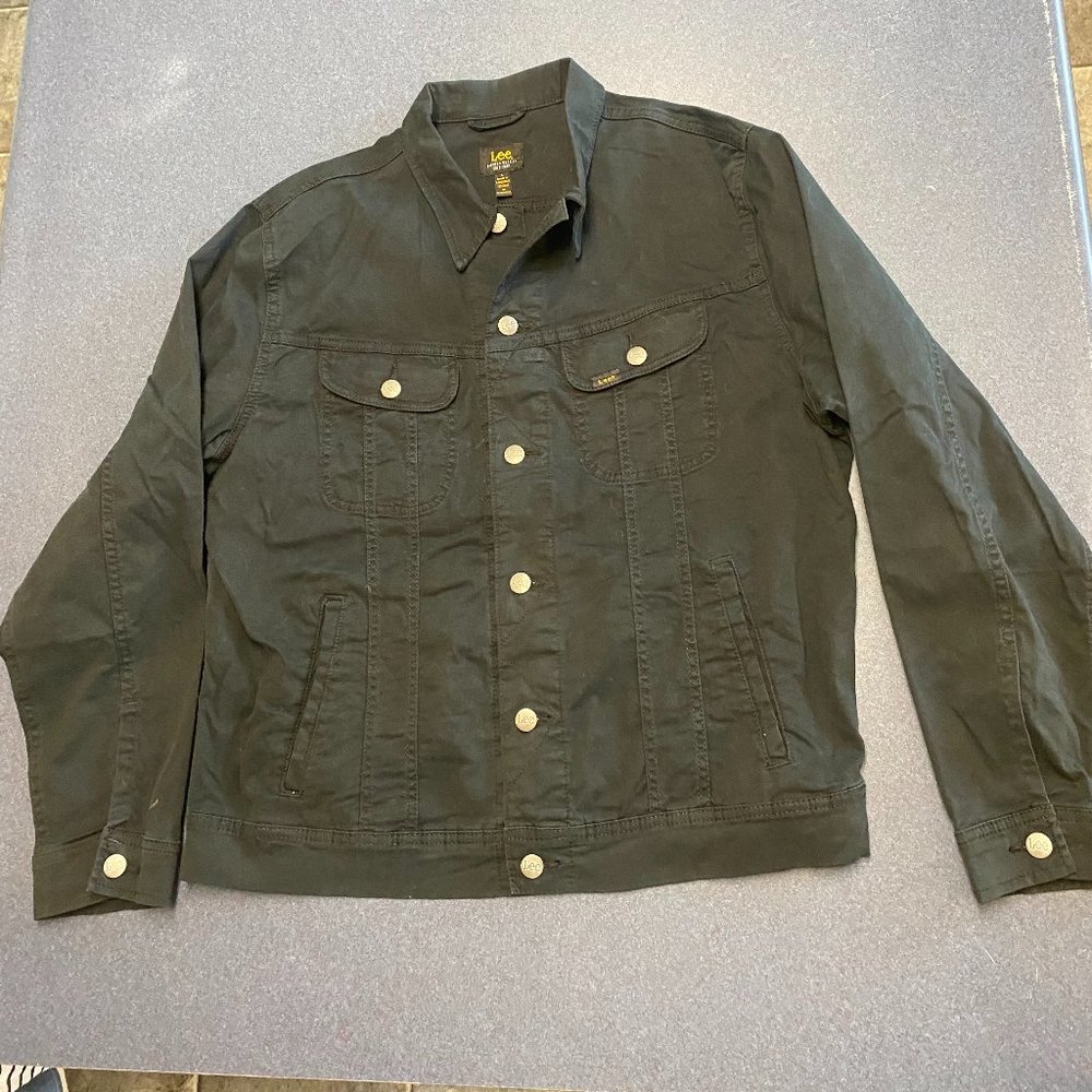 Lee (L) Black Trucker Jacket